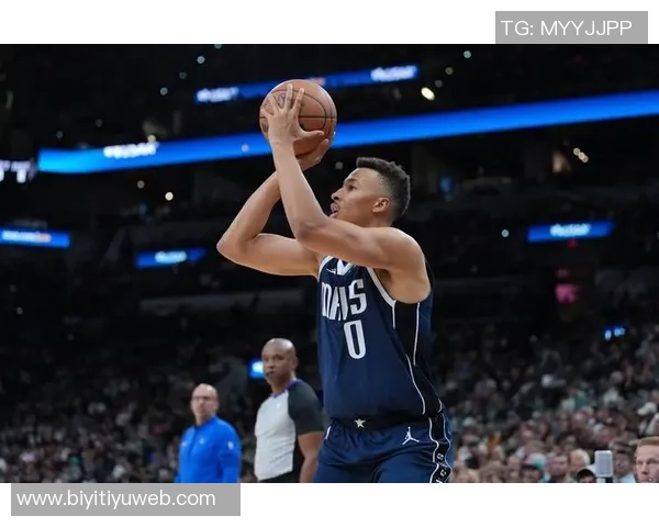 揭幕战对阵马刺加福德出战机会渺茫埃克萨姆将缺席比赛