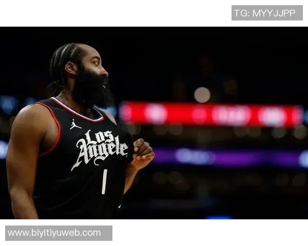 卢指导称赞哈登与小卡全明星实力强强联手助球队更具竞争力 卢指导称赞哈登与小卡全明星实力强强联手助球队更具竞争力