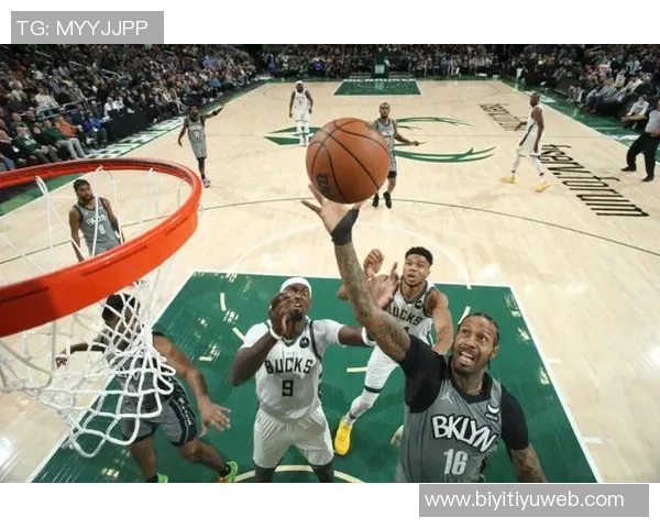 波蒂斯首节火力全开5中5轰下14分5板助力球队争胜